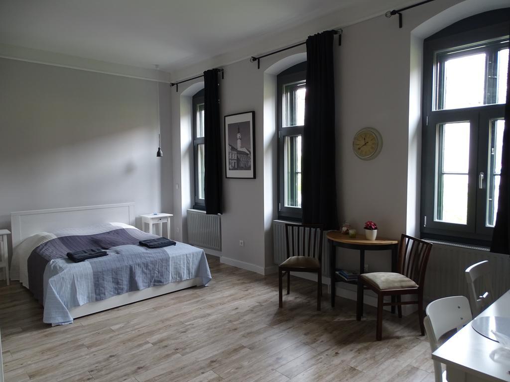 Ovaros Apartman Veszprém Exterior foto